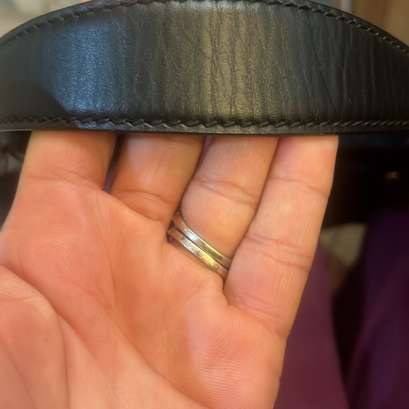 Black Gucci hand bag dims 15 in wide 10 in long on short end 13 in on long. - Picture 8 of 8